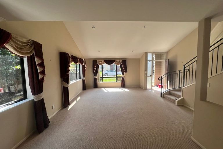 Photo of property in 7 Powercourt Drive, Flat Bush, Auckland, 2019