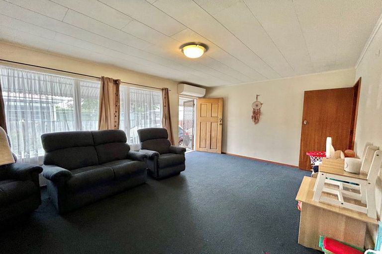 Photo of property in 2/267 Kennedy Road, Onekawa, Napier, 4110