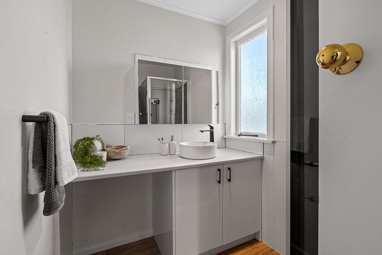 Photo of property in 42 Foster Crescent, Snells Beach, 0920