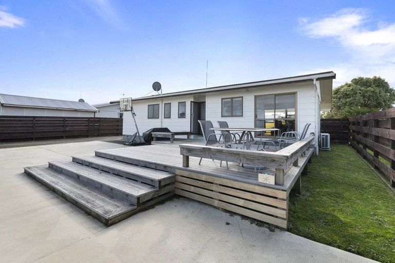 Photo of property in 23 Ferndale Place, Feilding, 4702