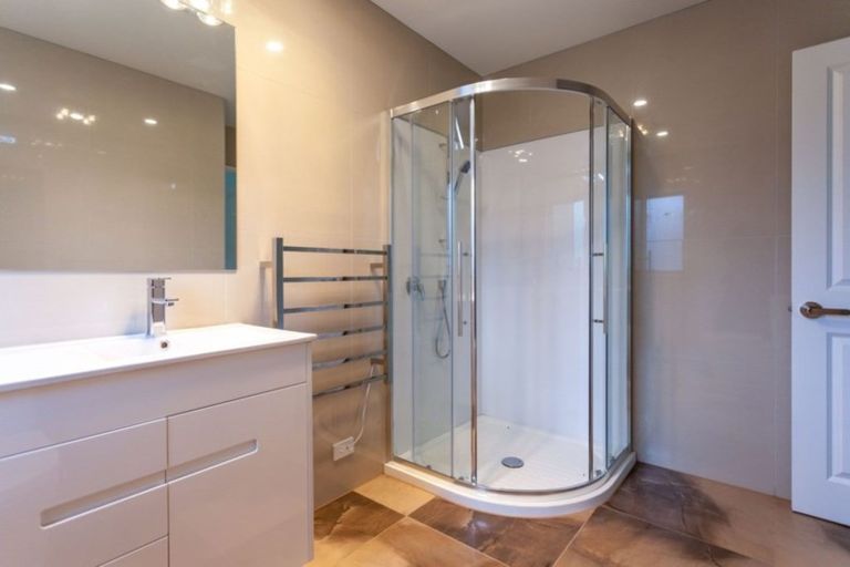 Photo of property in 70 Pinehurst Drive, Pauanui, Hikuai, 3579