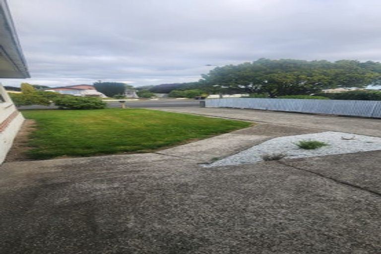 Photo of property in 12 Wye Street, Newfield, Invercargill, 9812