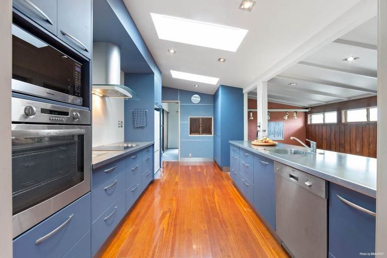 Photo of property in 46 Potter Avenue, Northcote, Auckland, 0627