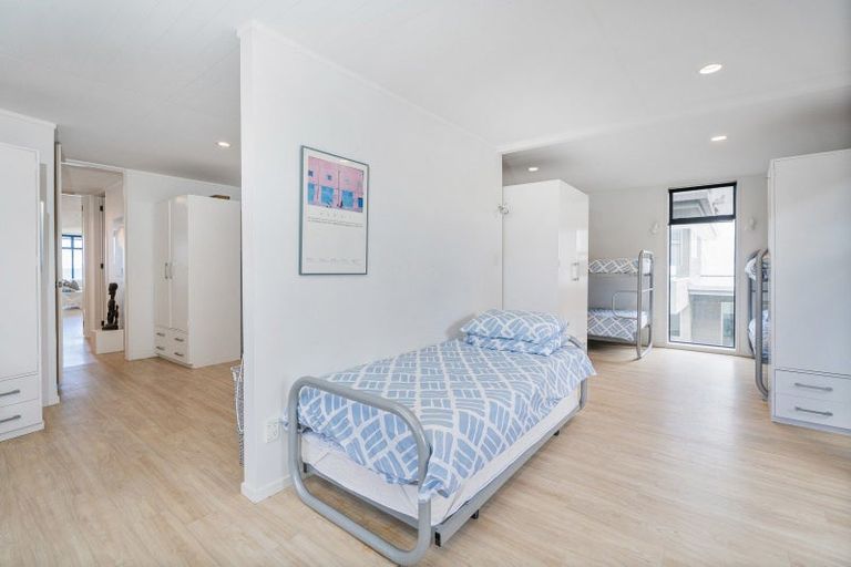 Photo of property in 112 Pohutukawa Crescent, Whangamata, 3620