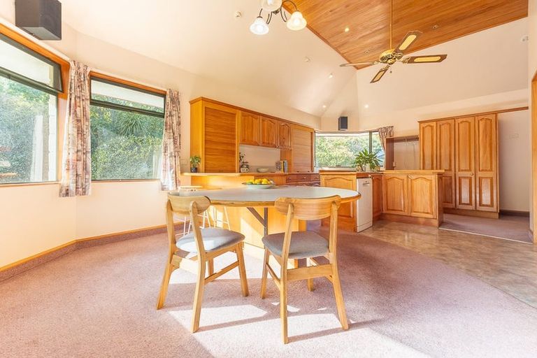 Photo of property in 5 Terrace Road, Reikorangi, Waikanae, 5391