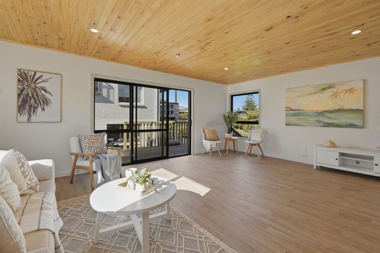 Photo of property in 94a Harbour View Road, Omokoroa, 3114