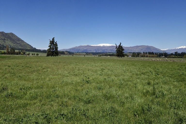 Photo of property in 314 Gladstone Road, Lake Hawea, Wanaka, 9382