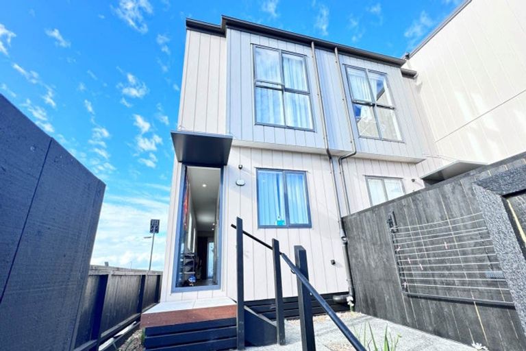 Photo of property in 4 Salvia Lane, Totara Park, Auckland, 2019