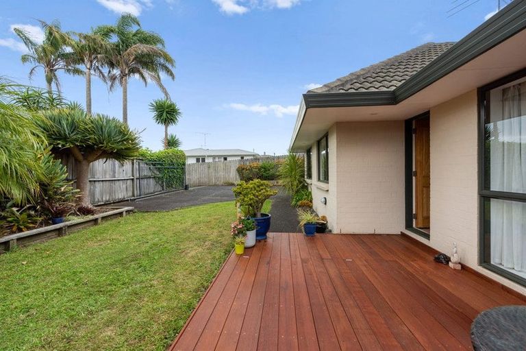 Photo of property in 3/218 Moore Street, Howick, Auckland, 2014