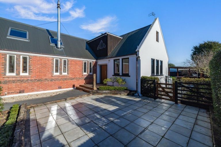 Photo of property in 109 Main North Road, Woodend, 7610