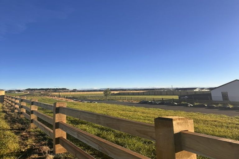 Photo of property in 131 Ridgeland Way, West Melton, 7676