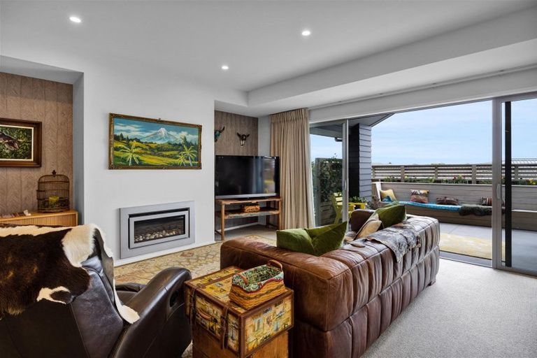 Photo of property in 5 Ashwood Lane, Bell Block, New Plymouth, 4312