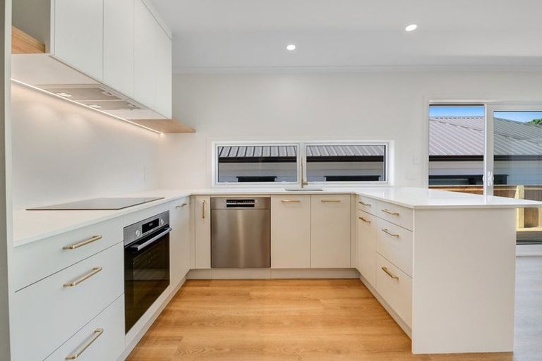 Photo of property in 49 Ta Moko Drive, Gulf Harbour, 0930