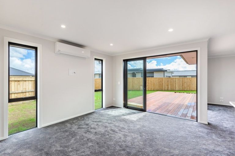 Photo of property in 18 Tawhai Crescent, Wharewaka, Taupo, 3330