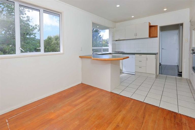 Photo of property in 40 Glamorgan Drive, Torbay, Auckland, 0630