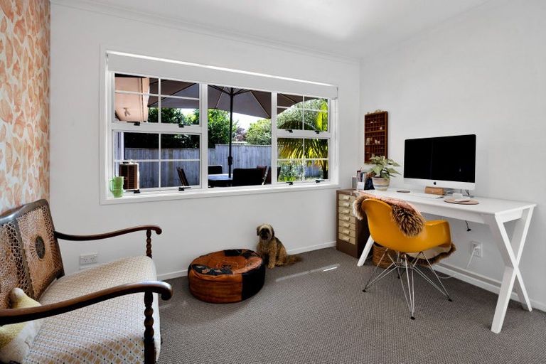 Photo of property in 8 Hussey Street, Oakura, 4314