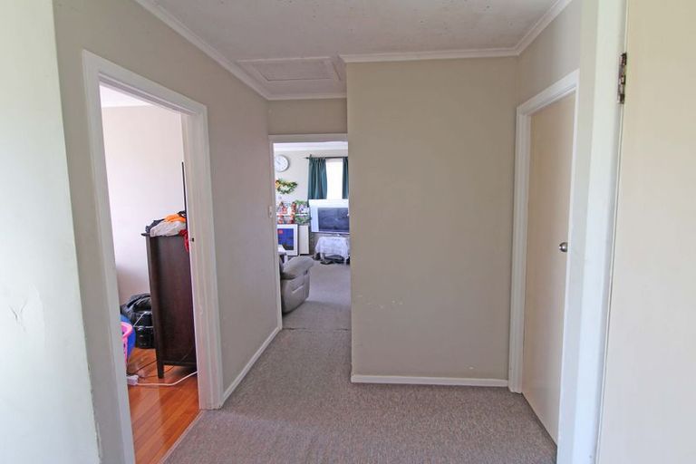 Photo of property in 17 Hyde Street, Manurewa East, Auckland, 2102