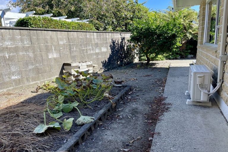 Photo of property in 12b Mccarthy Crescent, Motueka, 7120