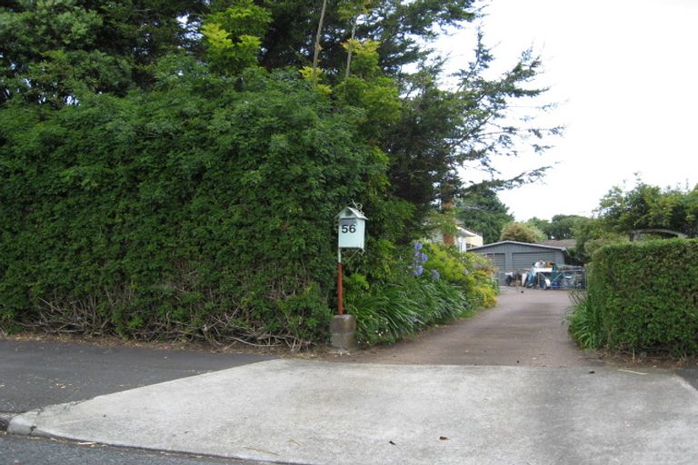 Photo of property in 4 Woodward Avenue, Mangere Bridge, Auckland, 2022
