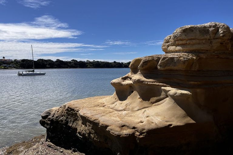 Photo of property in 3 Awanui Street, Birkenhead, Auckland, 0626