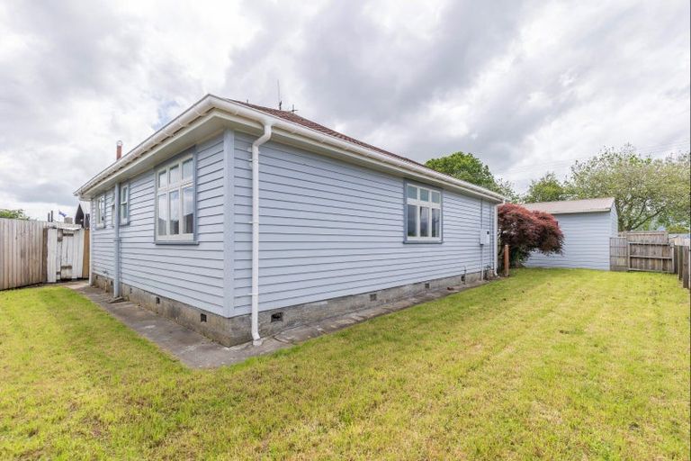 Photo of property in 59 Tiro Tiro Road, Levin, 5510