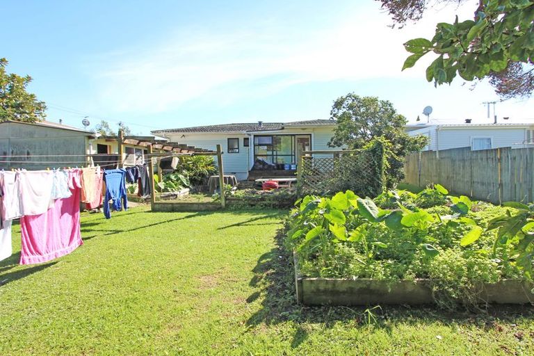 Photo of property in 17 Hyde Street, Manurewa East, Auckland, 2102