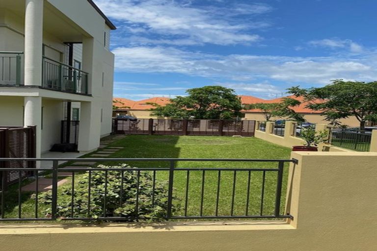 Photo of property in 34 Waterside Crescent, Gulf Harbour, Whangaparaoa, 0930