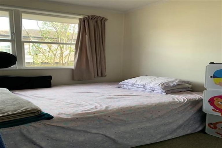 Photo of property in 2/58 Taylors Road, Mount Albert, Auckland, 1025