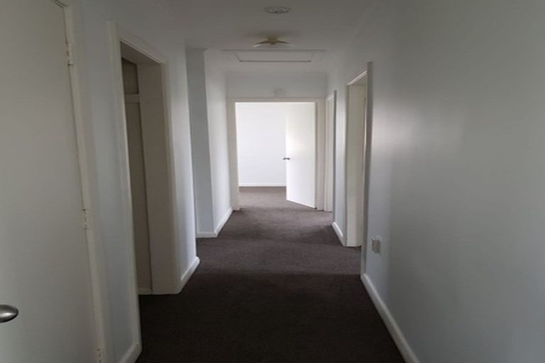 Photo of property in 85 Russell Road, Manurewa, Auckland, 2102