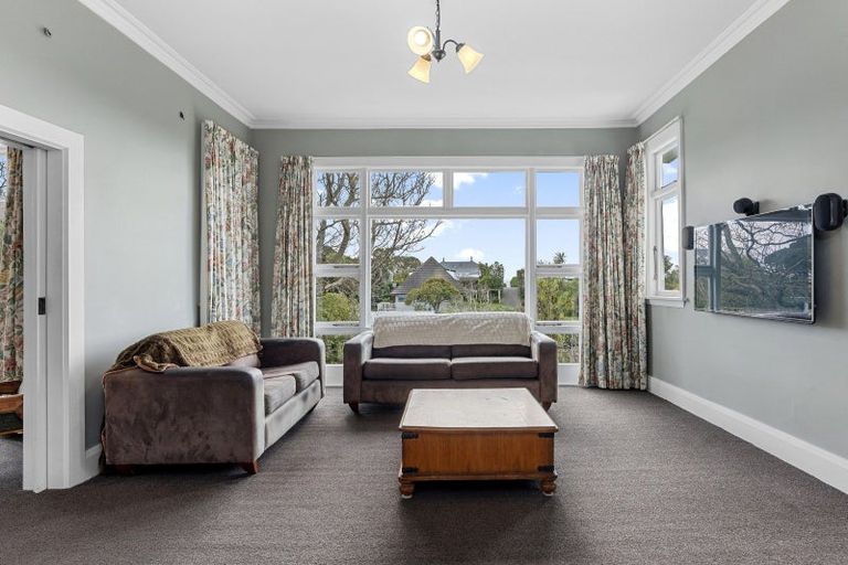 Photo of property in 7 Whareora Terrace, Cashmere, Christchurch, 8022