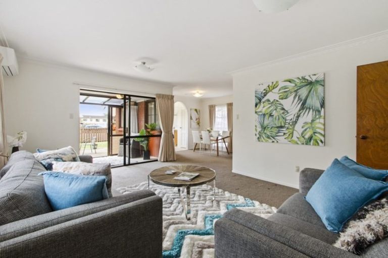 Photo of property in 8b Wellington Street, Papakura, 2110