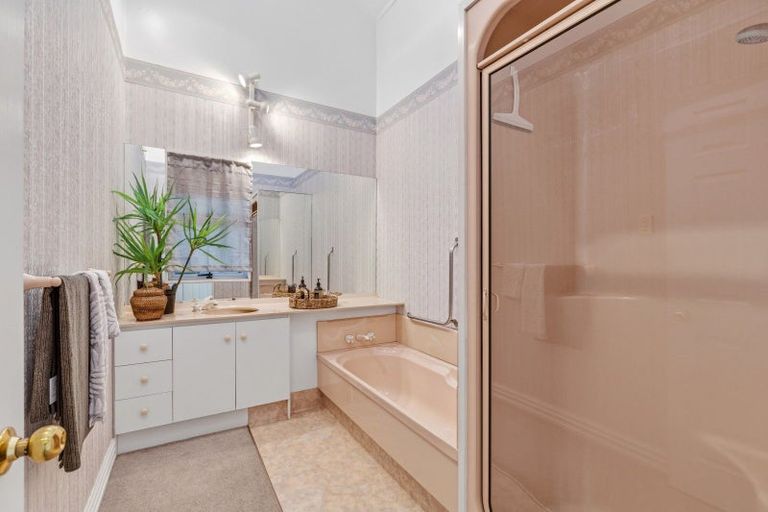 Photo of property in 21a Benalder Crescent, Tokoroa, 3420