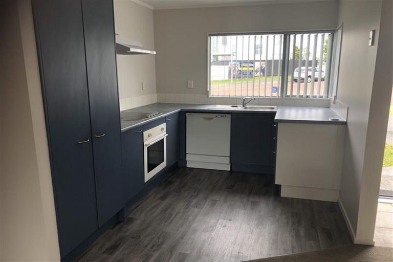 Photo of property in 1 Kona Crescent, Henderson, Auckland, 0610