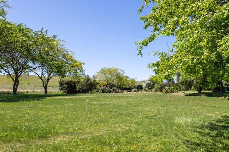 Photo of property in 670 Swamp Road, Puketapu, Napier, 4183