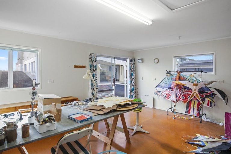 Photo of property in 178 Torkar Road, Clarks Beach, 2122