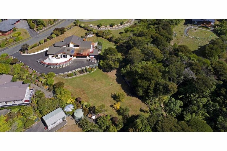 Photo of property in 9 Van Beek Place, Ruby Bay, Mapua, 7005
