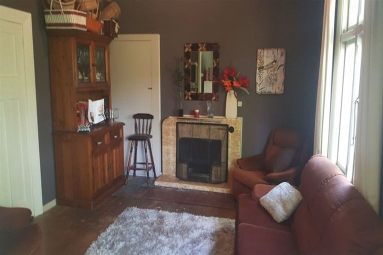 Photo of property in 429 Timaru Road, Waimate, 7978