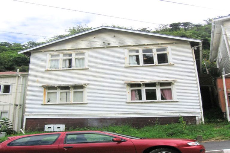 Photo of property in 31 Adams Terrace, Aro Valley, Wellington, 6021