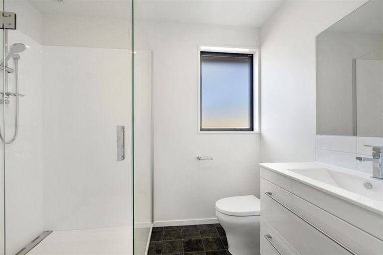 Photo of property in 56a Sawyers Arms Road, Northcote, Christchurch, 8052