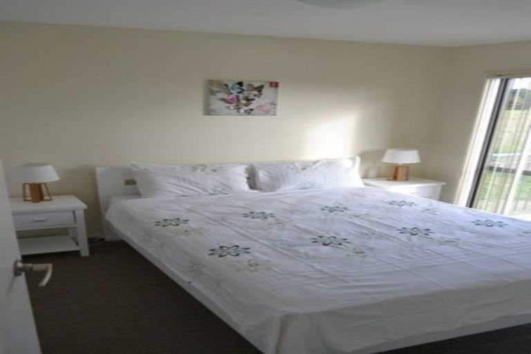 Photo of property in 4j/17 Crown Lynn Place, New Lynn, Auckland, 0600