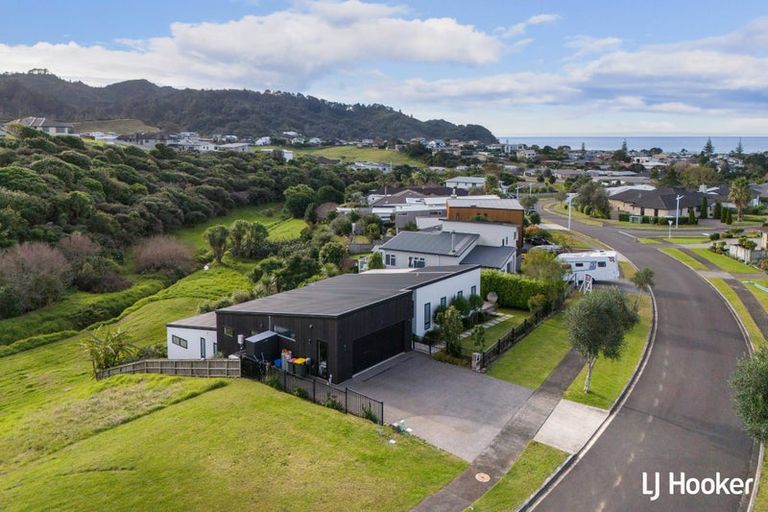 Photo of property in 46 Browns Drive, Waihi Beach, 3611