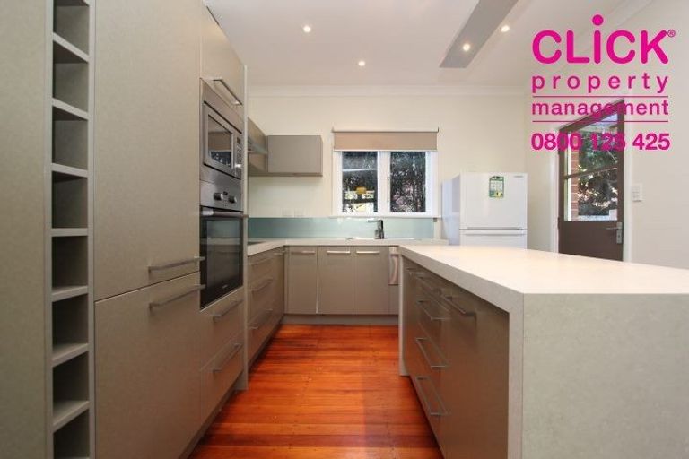 Photo of property in 58 Lonsdale Street, Belleknowes, Dunedin, 9011