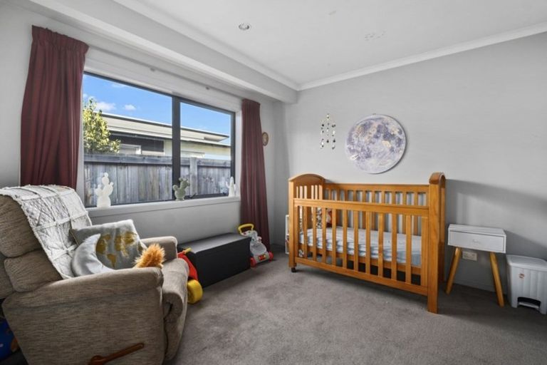 Photo of property in 5 Crabbe Place, Cromwell, 9310