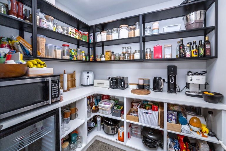 Photo of property in 22 Wycliffe Place, Solway, Masterton, 5810