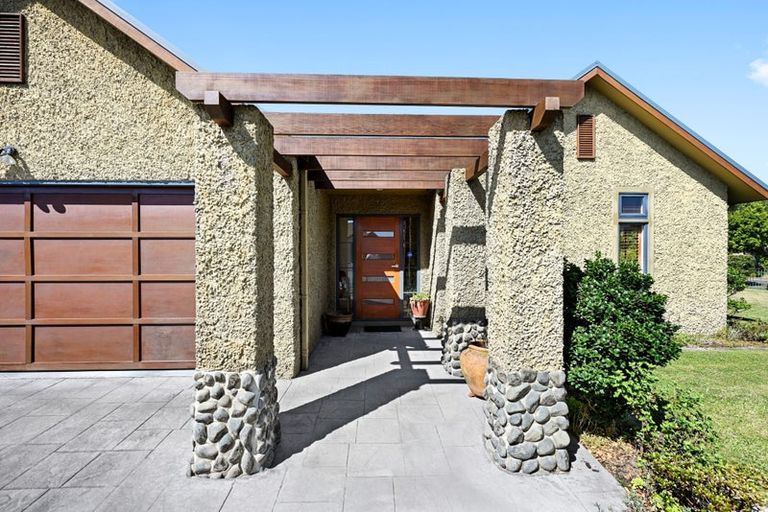 Photo of property in 16 Cate Road, Rototuna, Hamilton, 3210