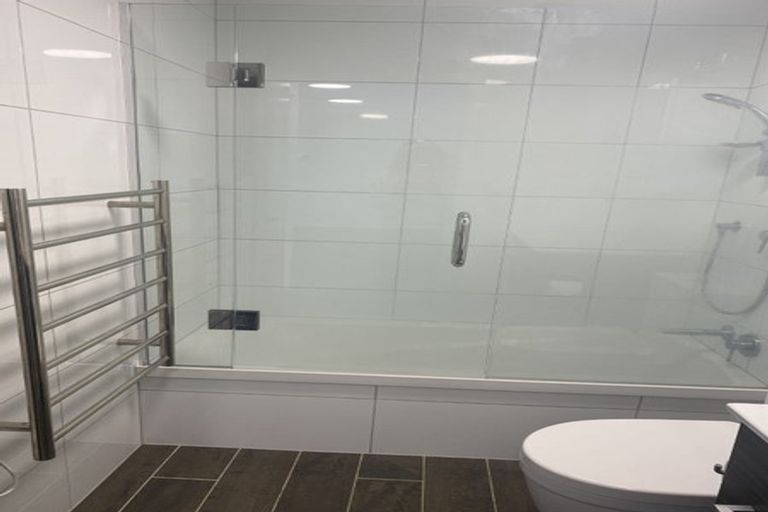 Photo of property in Frame Apartments, 904/111 Molesworth Street, Thorndon, Wellington, 6011