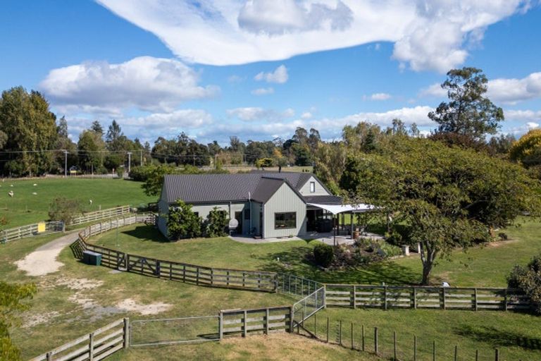 Photo of property in 14 Stock Road, Bridge Pa, Hastings, 4175