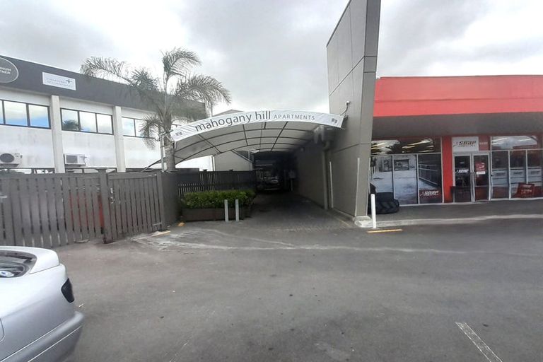 Photo of property in 14/5 Massey Avenue, Pukekohe, 2120