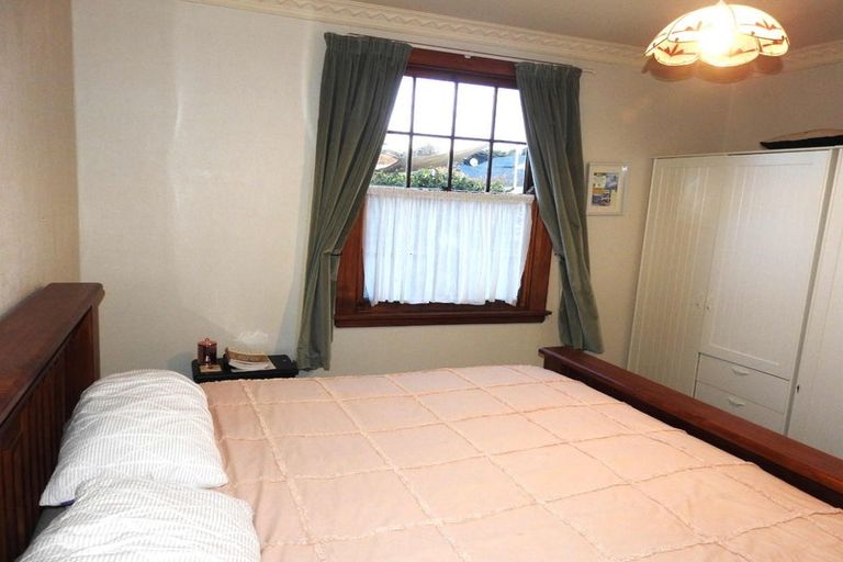 Photo of property in 76 Summerhill Drive, Fitzherbert, Palmerston North, 4410