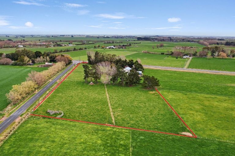 Photo of property in 1354 Rangitikei Line, Newbury, Palmerston North, 4475